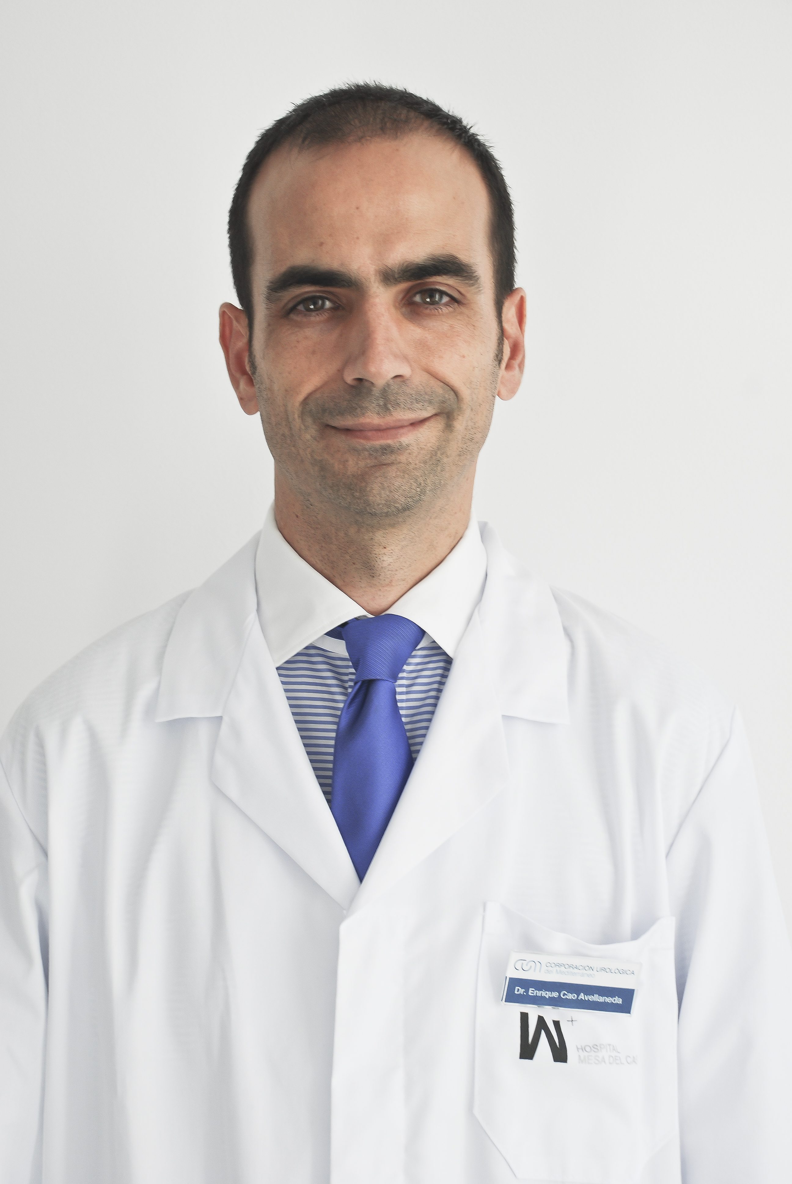 El Dr. Cao presenta urología de vanguardia en Turín