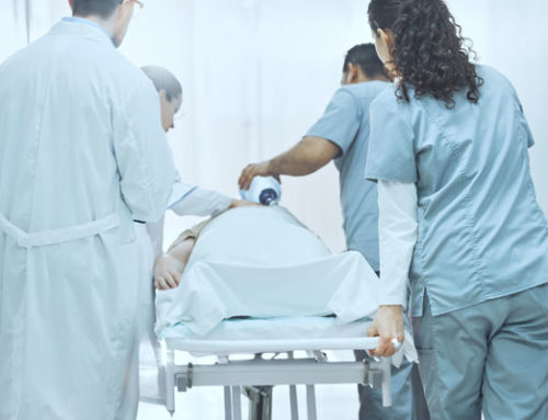 Atención de Urgencias para adultos y niños en el Hospital Mesa del Castillo